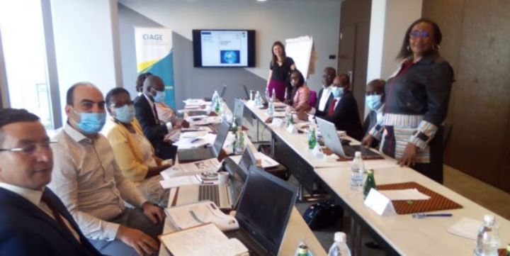 Des cadres d’entreprises à l’école du management des risques